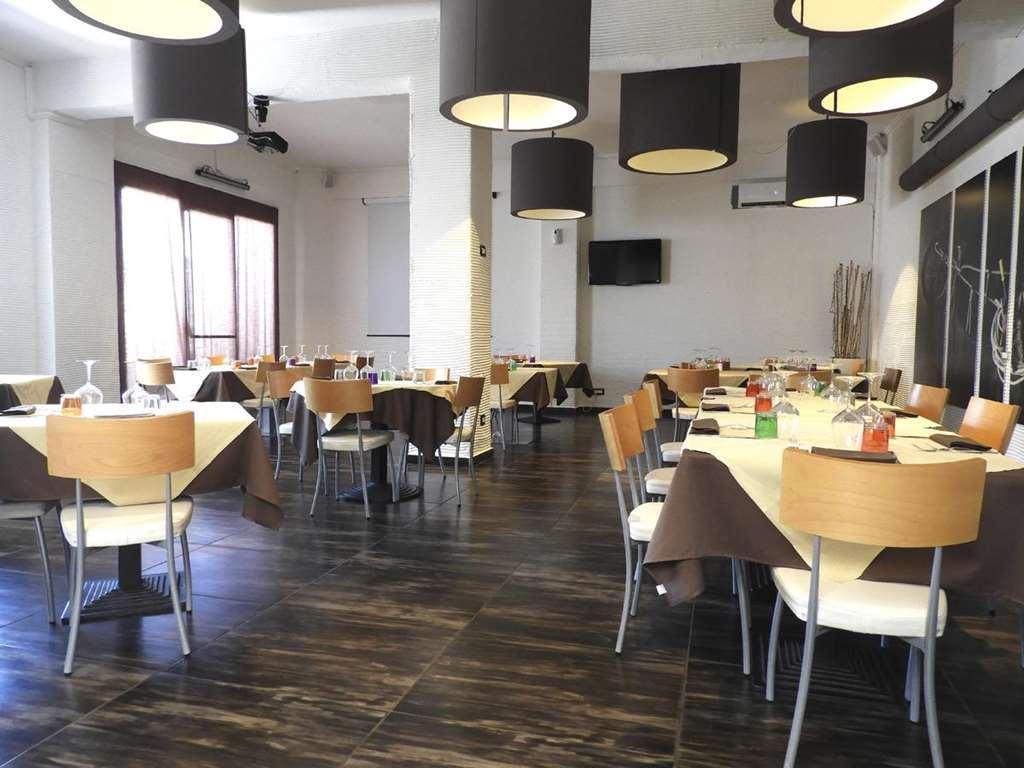 Hotel Scigliano Rossano Restoran gambar