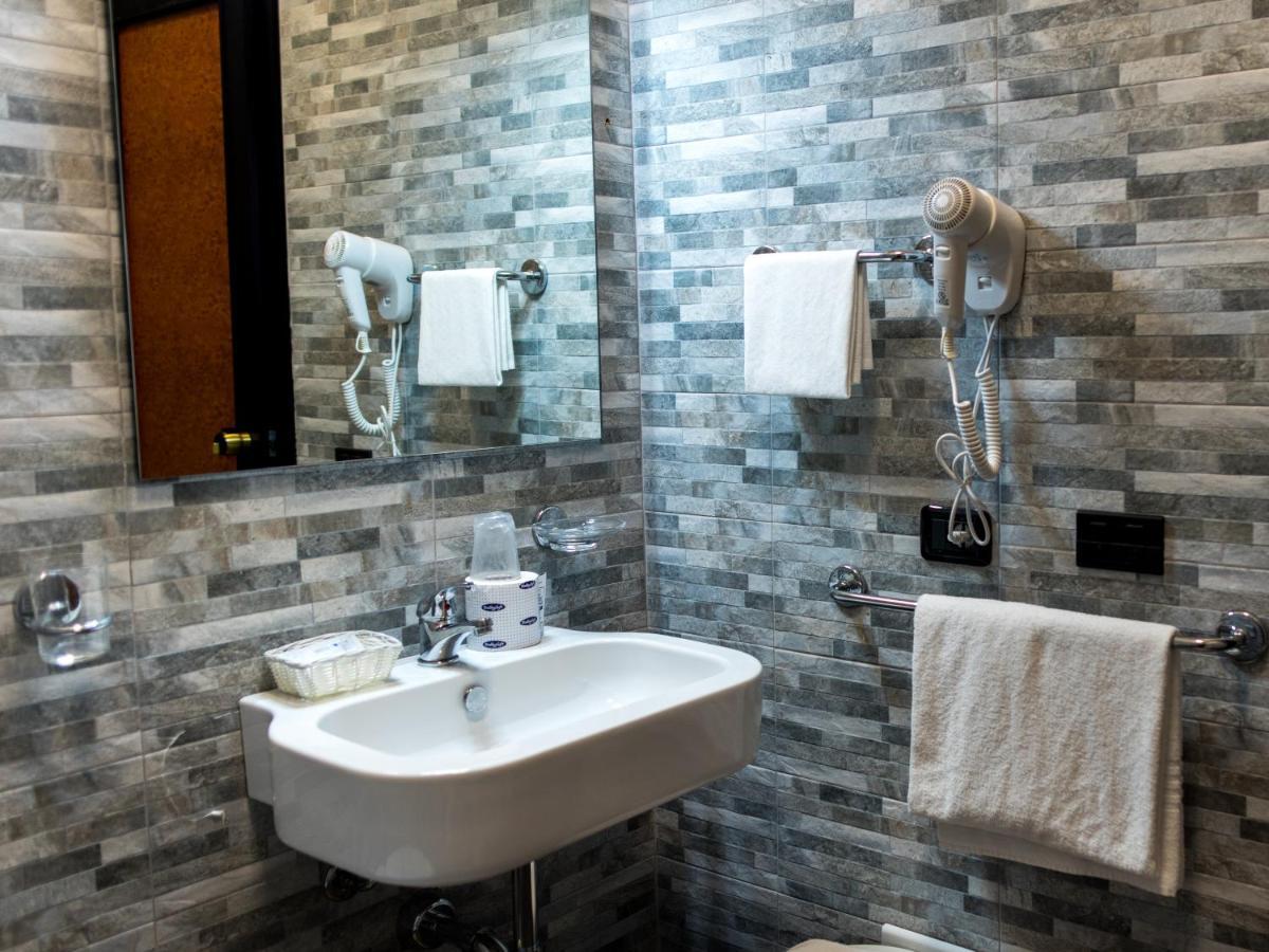Hotel Scigliano Rossano Luaran gambar